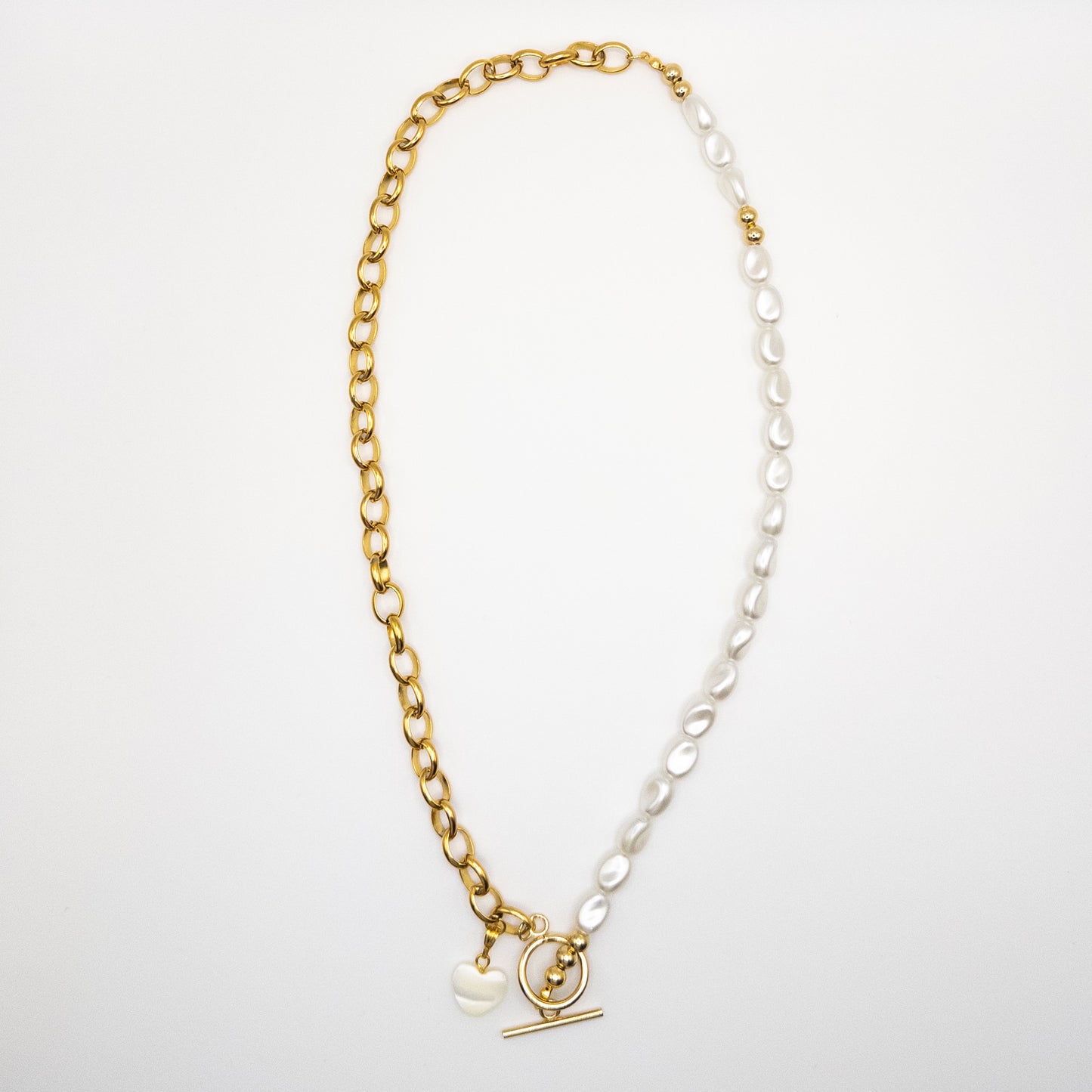 Necklace with Artificial Pearl Beads