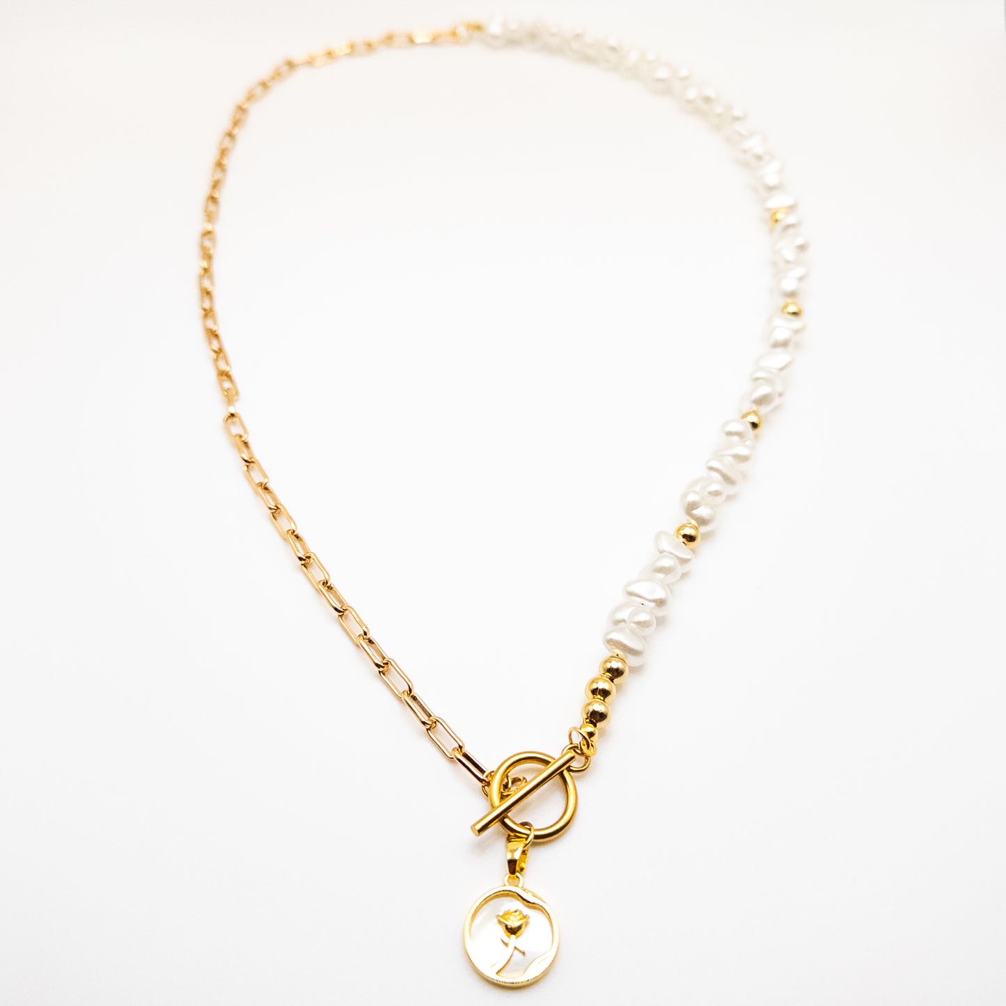 Necklace with Half Chain and Half Artificial Pearl