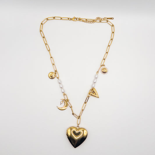 Retro Heart Necklace