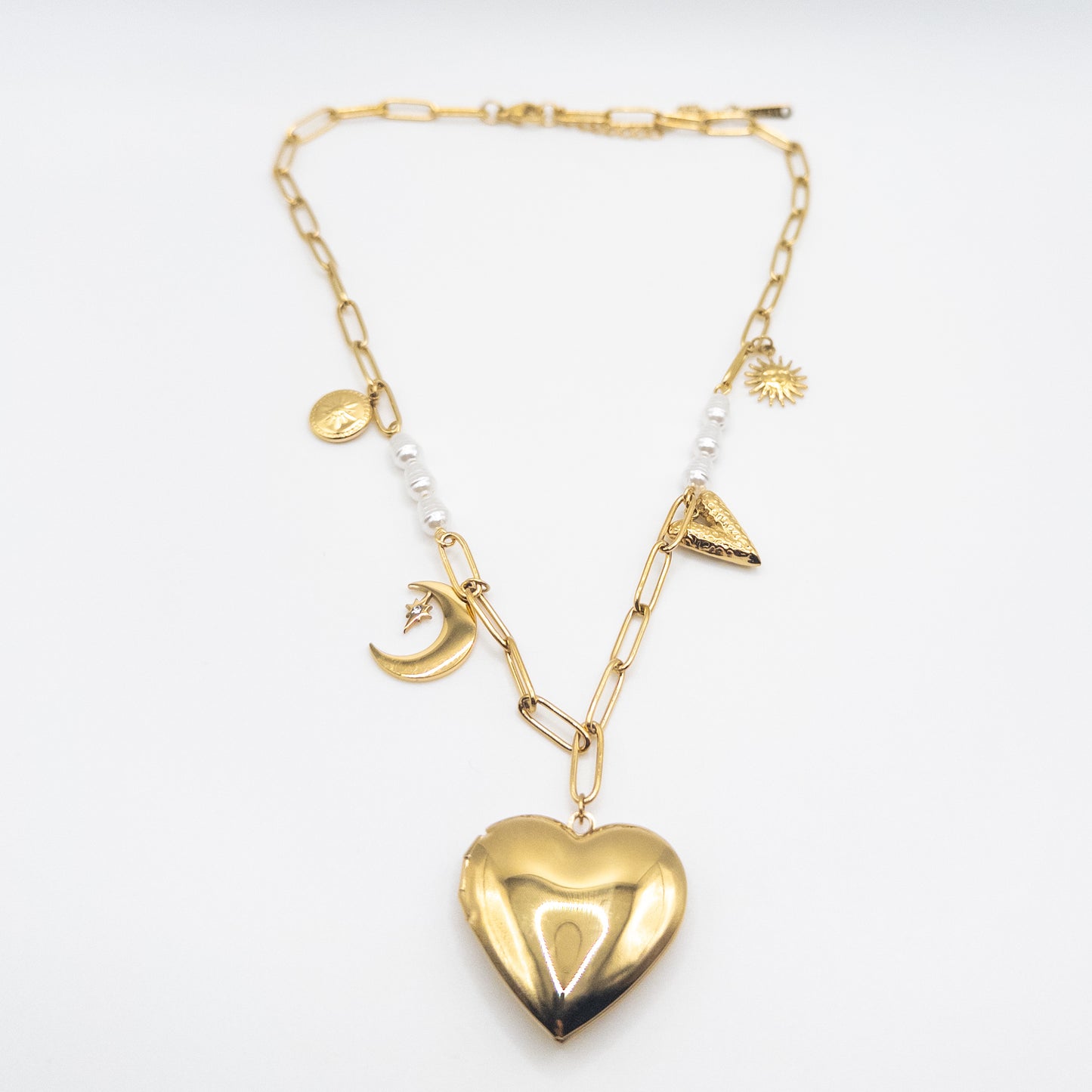 Retro Heart Necklace