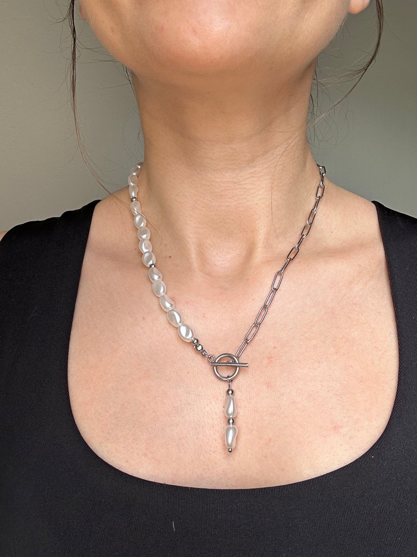 Stainless Steel Necklace with Faux Pearl